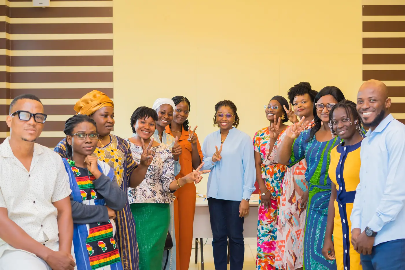 Une promotion de Conversations Inspirantes réunie pour une photo de groupe